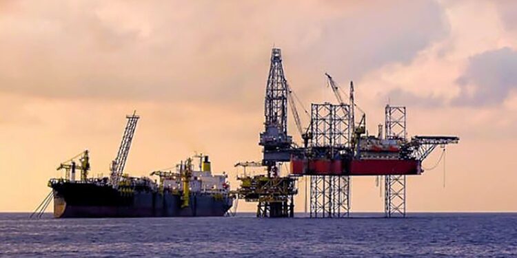 cnh devuelven petroleras areas contractuales