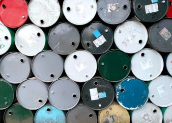 Precio de la Mezcla Mexicana de Petróleo cae por debajo de 65 dólares