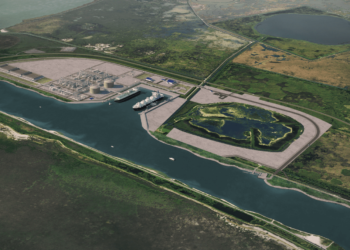 Sempra y PKN ORLEN firman contrato para Port Arthur LNG