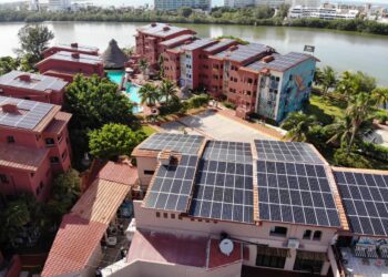 Pide CFE SSB reducir pago en media tensión para generación distribuida