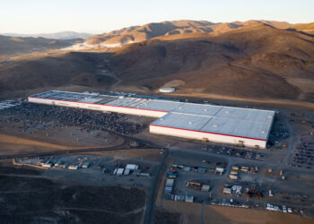 Anuncia AMLO reunión con Tesla para “ponerse de acuerdo”