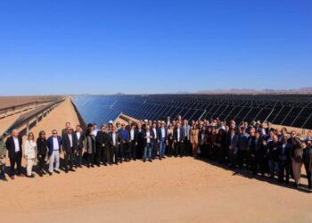 Visitan representantes de 80 países central fotovoltaica de Puerto Peñasco: CFE