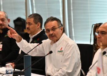 Aportaciones patrimoniales a Pemex cuestan casi 12 veces más que el INE
