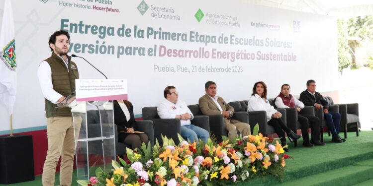 AEEP, Puebla, escuelas solares, energía solar