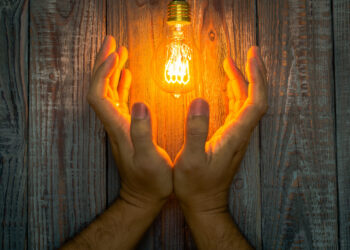 Crece PIB generado por la electricidad y la minería en 2022: Inegi