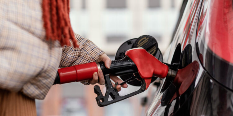 Hacienda incrementa estímulos fiscales aplicados al IEPS en los combustibles