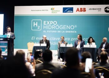 Nuevo León presenta hoja de ruta para desarrollar hidrógeno verde