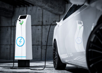 Lanza EU plan para ampliar red de carga para autos eléctricos