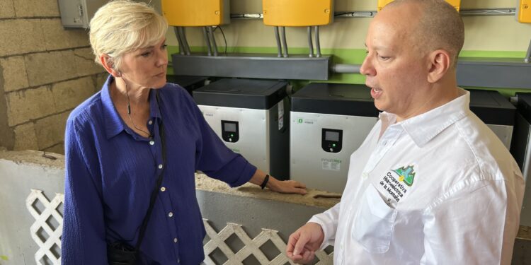 Planea EU recomprar petróleo para alimentar su reserva estratégica