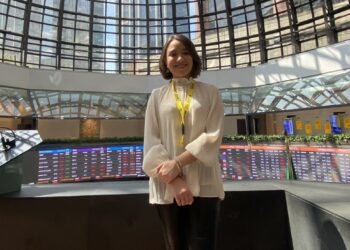 Nombran a María Valencia presidenta del Comité de Validación del Renewable E Index