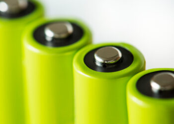 Eaton enfocado en baterías de litio para lograr la transición energética