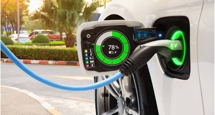 Dependencia de México del mercado de EU dificultaría competitividad en autos eléctricos