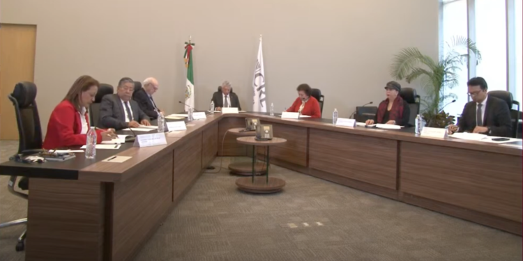 Niega CRE 25 permisos en materia de Gas LP