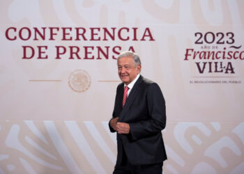 AMLO celebra compra de 49.9% de Talos México por Carlos Slim