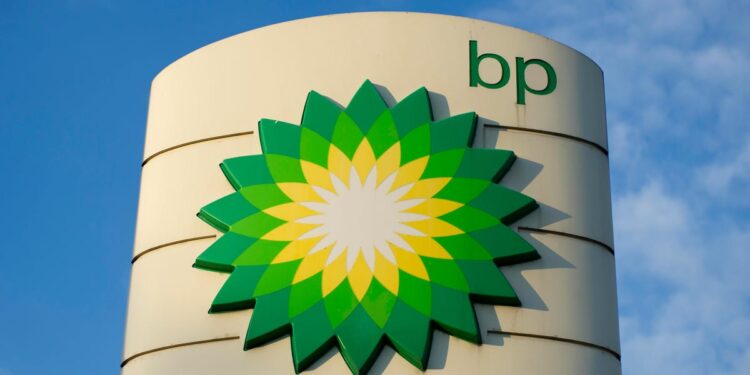 Ganancia de BP alcanza ocho mil 218 mdd en el primer trimestre