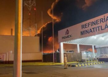 Incendio en refinería de Minatitlán no afectó la producción: Pemex