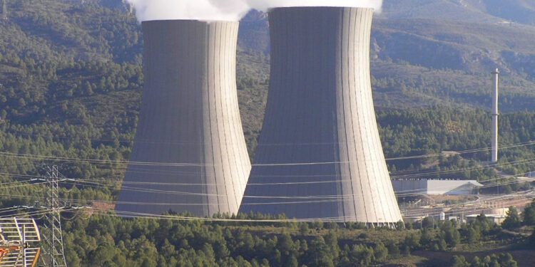 Voltean economías a la plantas nucleares para alcanzar la transición energética