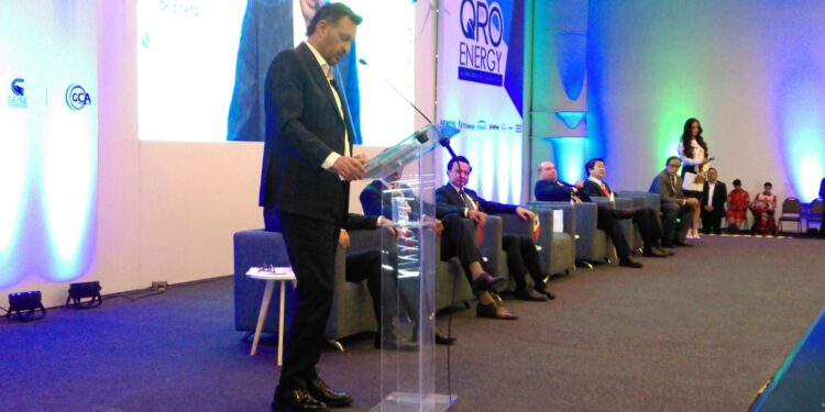 Construirá Querétaro 140 km de líneas de transmisión eléctrica