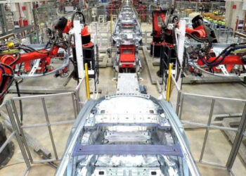 1 kpmg tesla manufacturas nearshoring