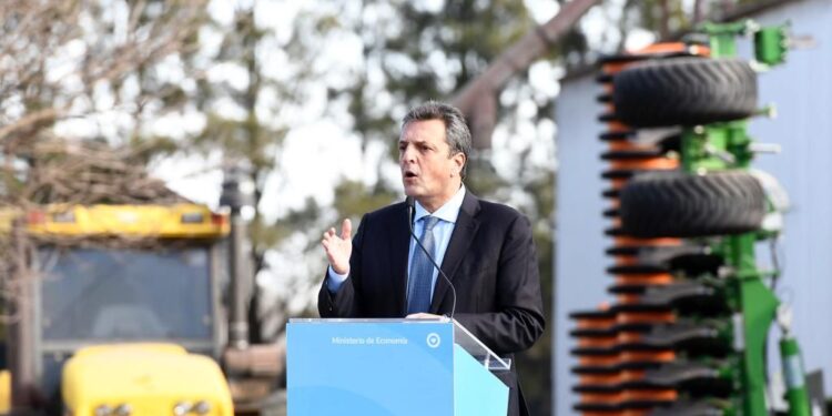 Inauguran en Argentina planta de aceite de soja que funcionará únicamente con energía solar