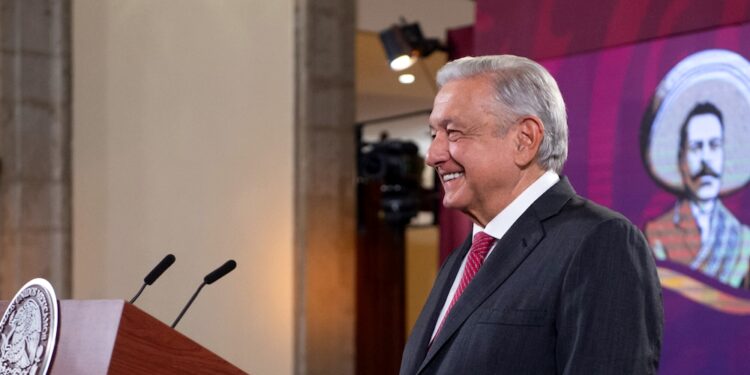 Rescatará gobierno federal a AHMSA, dice AMLO