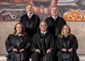 Baja ministro Laynez proyecto de revisión de amparo contra LIE