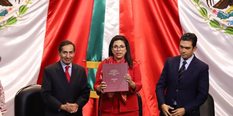 Hacienda le echará la mano a Pemex con 145 mil mdp en 2024