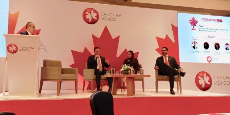 Invierte minera cinco millones de dólares en planta solar