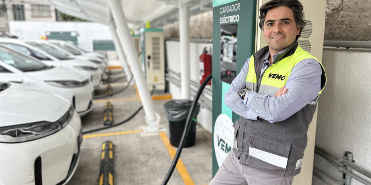 Inaugura empresa de movilidad central de carga pública para vehículos eléctricos