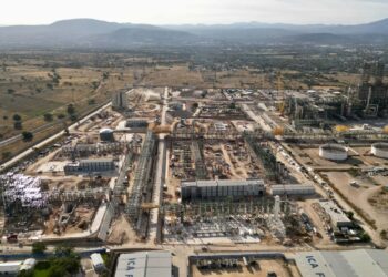 Autosuficiencia de gasolinas se alcanzará el próximo sexenio