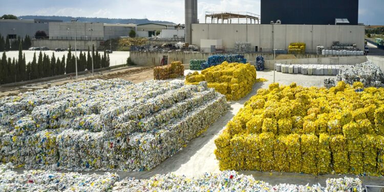 1 ALPLA reciclaje plasticos