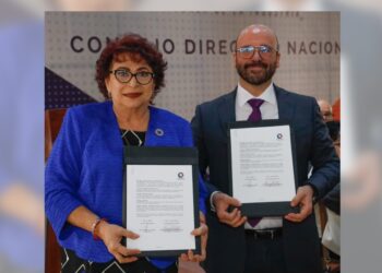 Impulsarán AMIVE y Canacintra electromovilidad en pymes