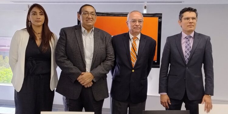 Atoradas en la CRE inversiones por 5.8 mil millones de dólares en permisos eólicos: AMDEE