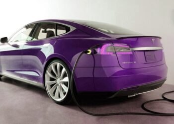 Contaría México con programas y estímulos para sustituir autos contaminantes por eléctricos