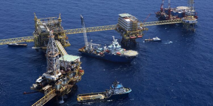 México, sin un plan para sustituir la caída de los ingresos petroleros: IMCO