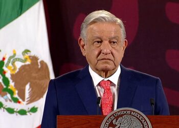 Pidió AMLO a Pemex informar sobre las emisiones de la refinería de Cadereyta