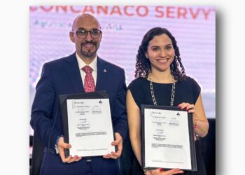 Cofece y Concanaco-Servitur firman convenio para impulsar la competencia económica