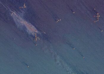 Denuncian organizaciones nuevo derrame de crudo cerca de la plataforma Akal-B en la Sonda de Campeche