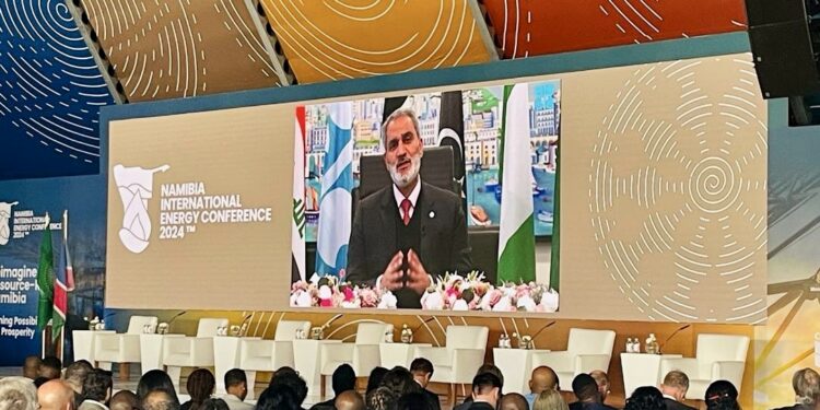 Alienta OPEP a invertir en Namibia