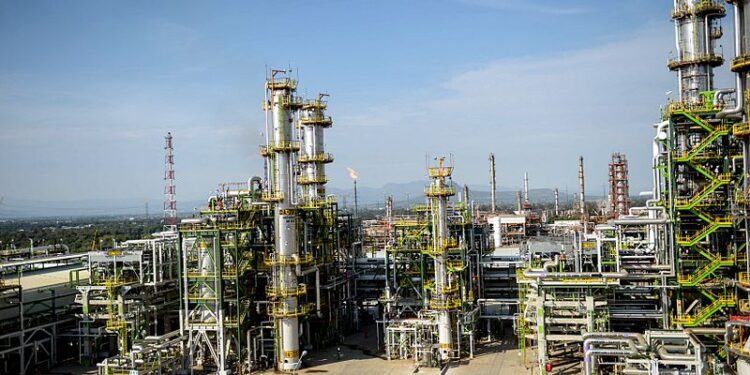 Concluye expropiación de la planta de hidrógeno de Air Liquid en la refinería de Tula