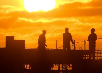 Calor excesivo afectará a siete de cada 10 trabajadores en el mundo