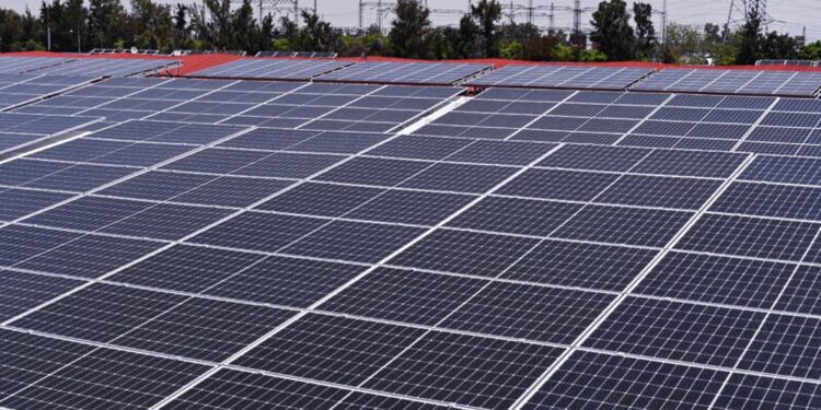 Pide Coparmex CDMX a candidatos políticas para incentivar obra pública en renovables y movilidad