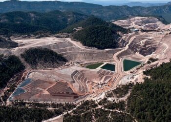 Cayeron inversiones en minería 5.8 % en 2023