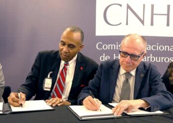 Reconoce Centro de Derecho de la Universidad de Houston labor de la CNH