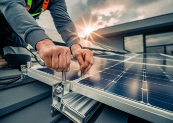 Prevén que generación distribuida solar se duplicará para 2030