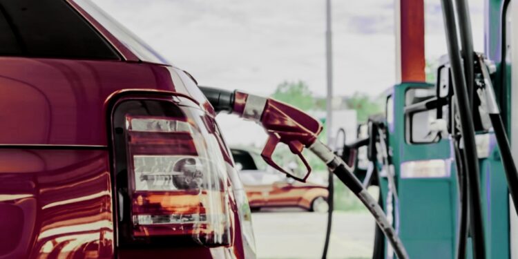 Mantiene Hacienda en ceros apoyo fiscal a automovilistas