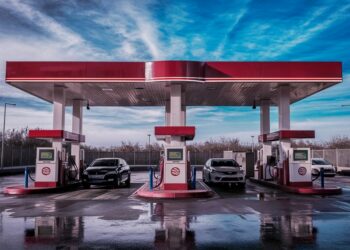 Impone Cofece multa por 437.9 millones de pesos a gasolineros