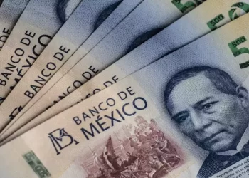 Gobierno reduce gasto, pero sin reforma fiscal: CIEP