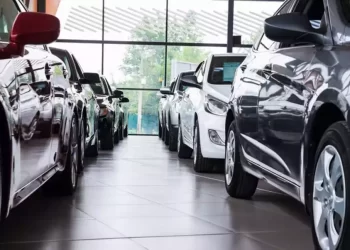 Aumentan 4.7 % ventas de autos ligeros