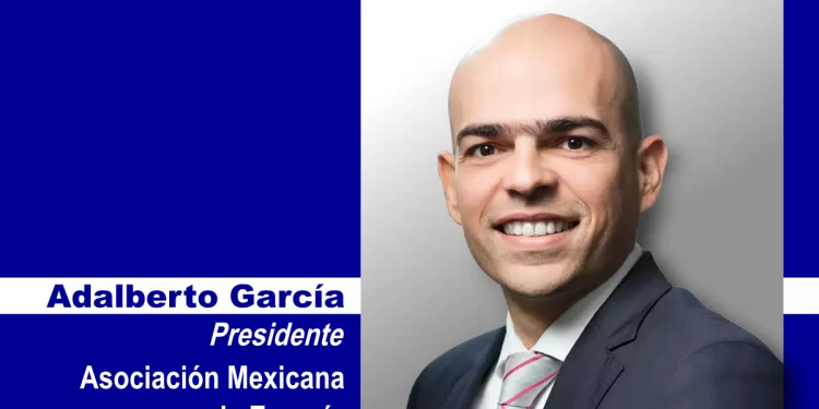 Adalberto García, nuevo presidente de la AME para el periodo 2024-2026